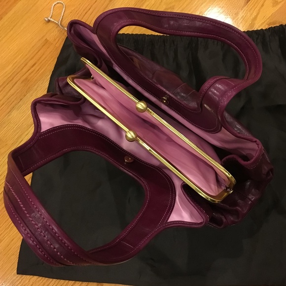 Beautiful COACH leather handbag - Picture 3 of 4